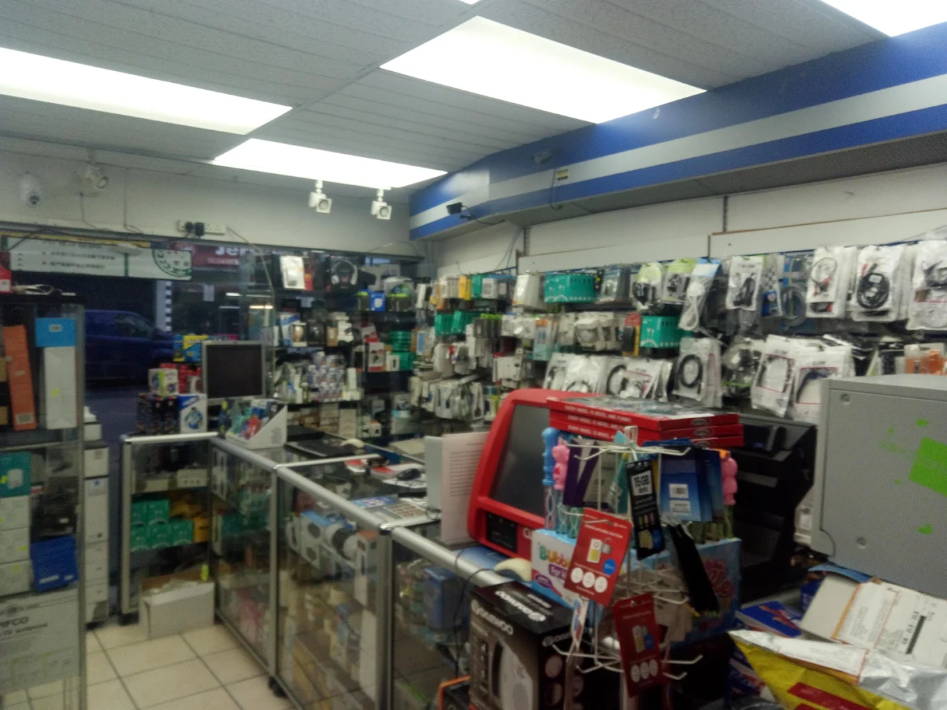 Inside the Crossnet computer shop